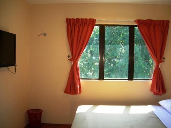 Hotel Surya Palace Kuala Lumpur Szoba fotó