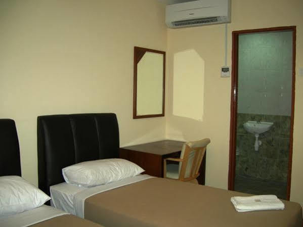 Hotel Surya Palace Kuala Lumpur Kültér fotó