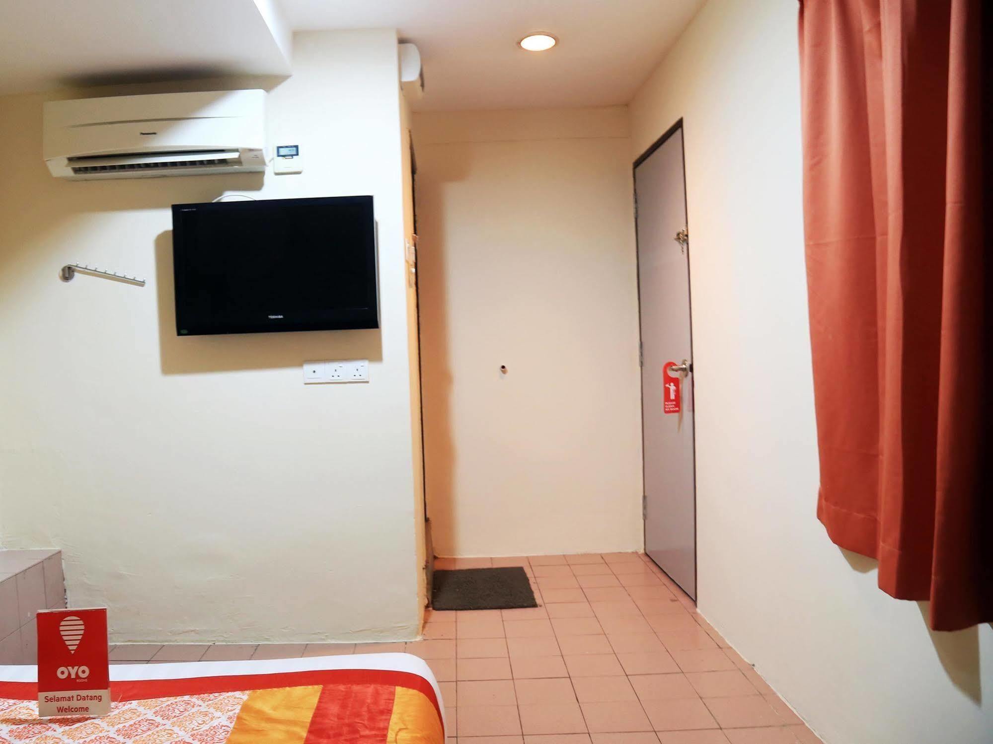 Hotel Surya Palace Kuala Lumpur Kültér fotó