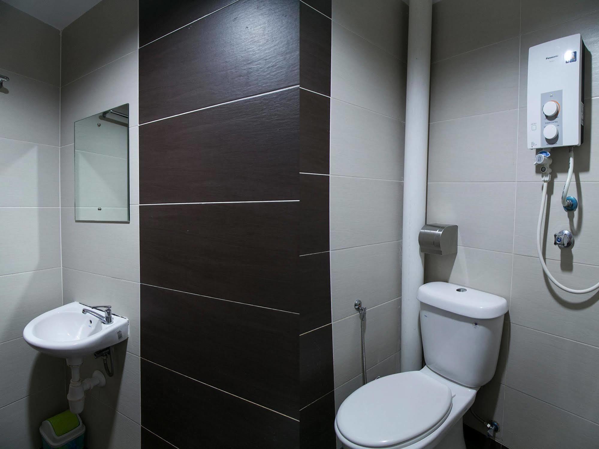 Hotel Surya Palace Kuala Lumpur Kültér fotó