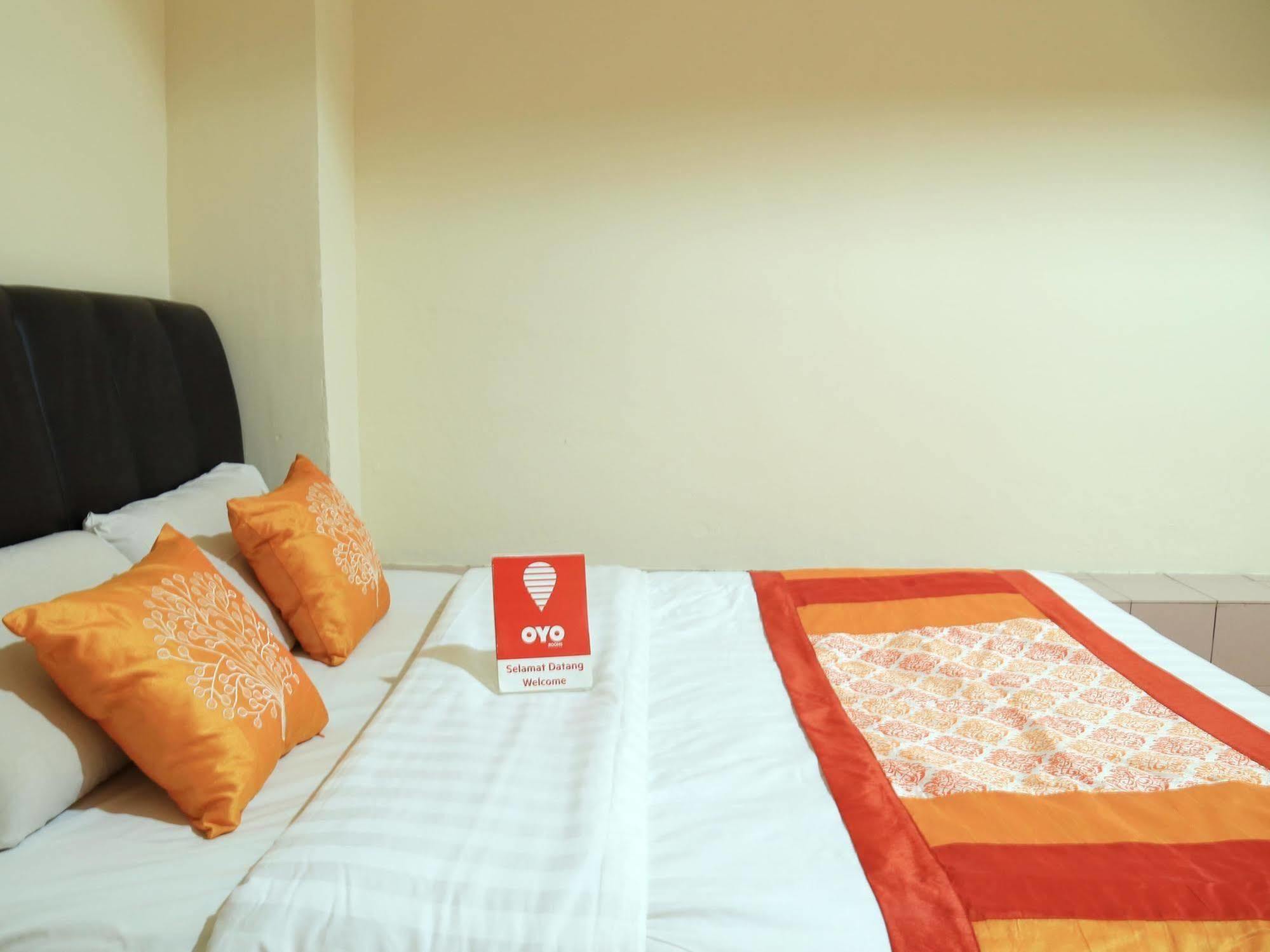 Hotel Surya Palace Kuala Lumpur Kültér fotó